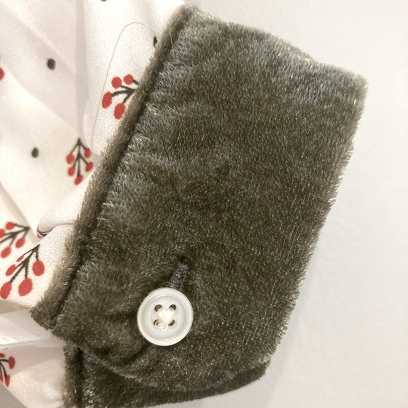 LOFT berry pattern button down L - Picture 7 of 11